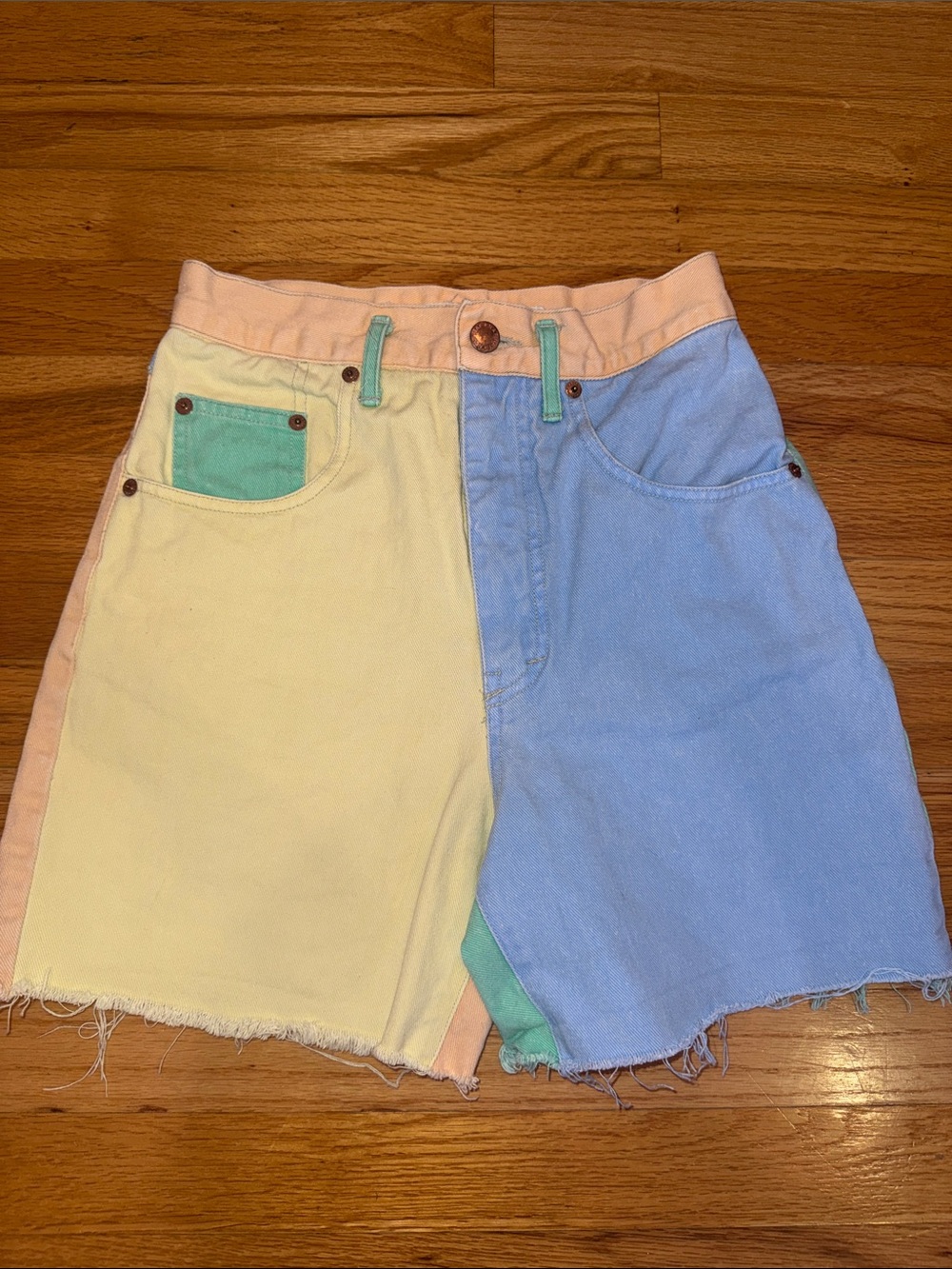 NAF NAF Pastel Colorblock High-Waist Denim Shorts - Yellow, Blue, Mint, Pink - Picture 4 of 5